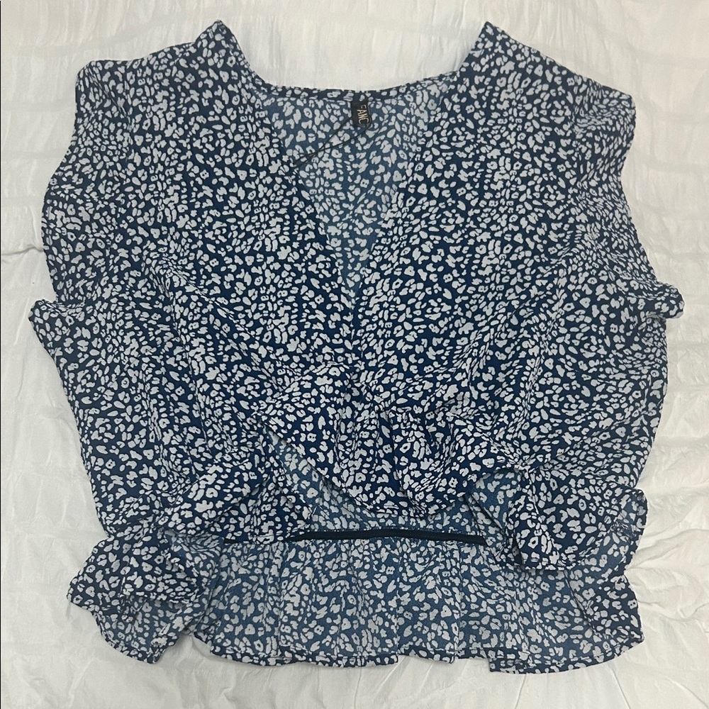 Fancyinn Navy and White Patterned Blouse
